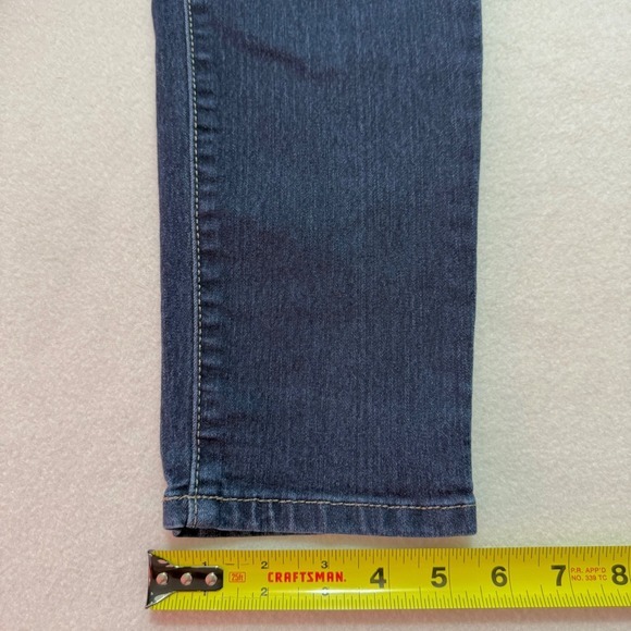 Simply‎ Vera Wang Women's Pull-on Elastic Back Stretch Blue Denim Jeans Size 12 - Picture 11 of 11